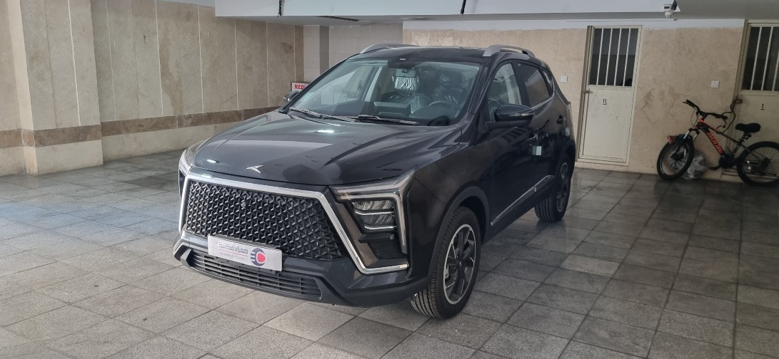 KMC X5  مدل 1403