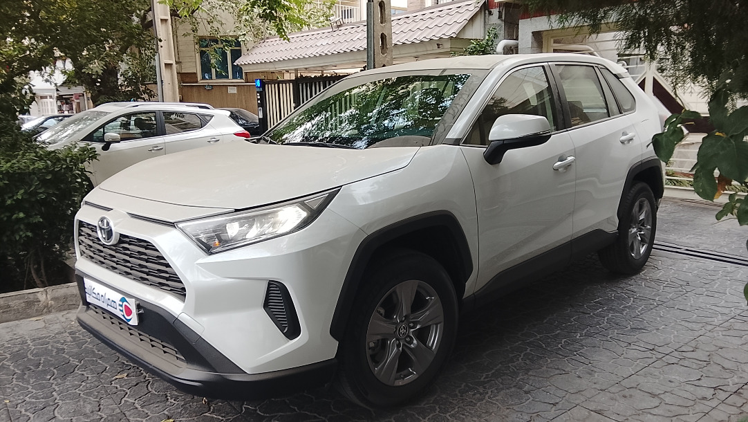 toyota-rav4-image