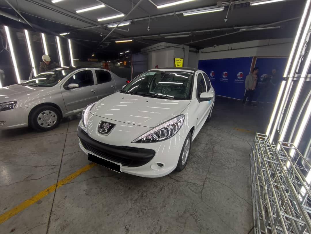 پژو 207  مدل 1404