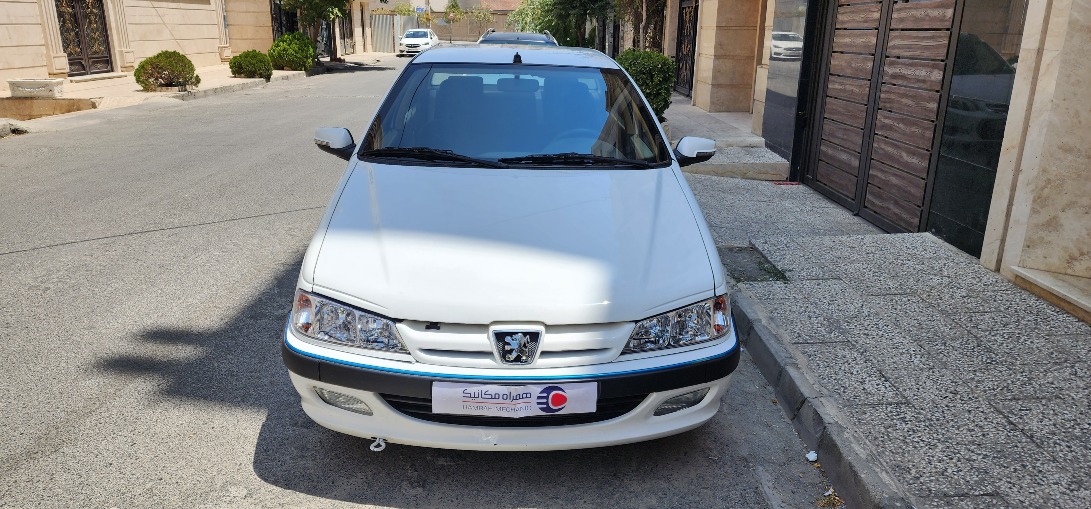 ایران خودرو پژو پارس LX با دریچه گاز سیمی
