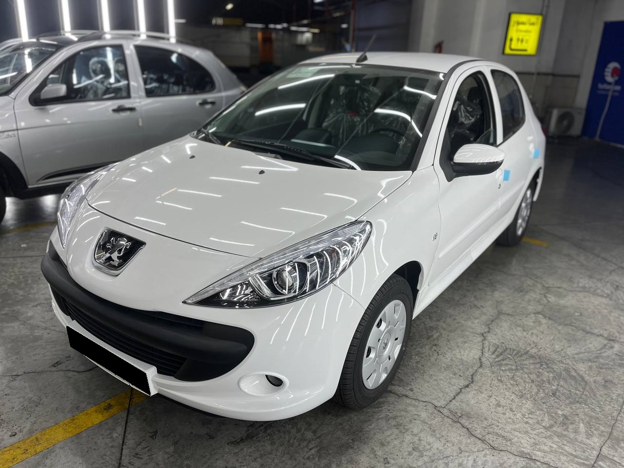 پژو 207  مدل 1404