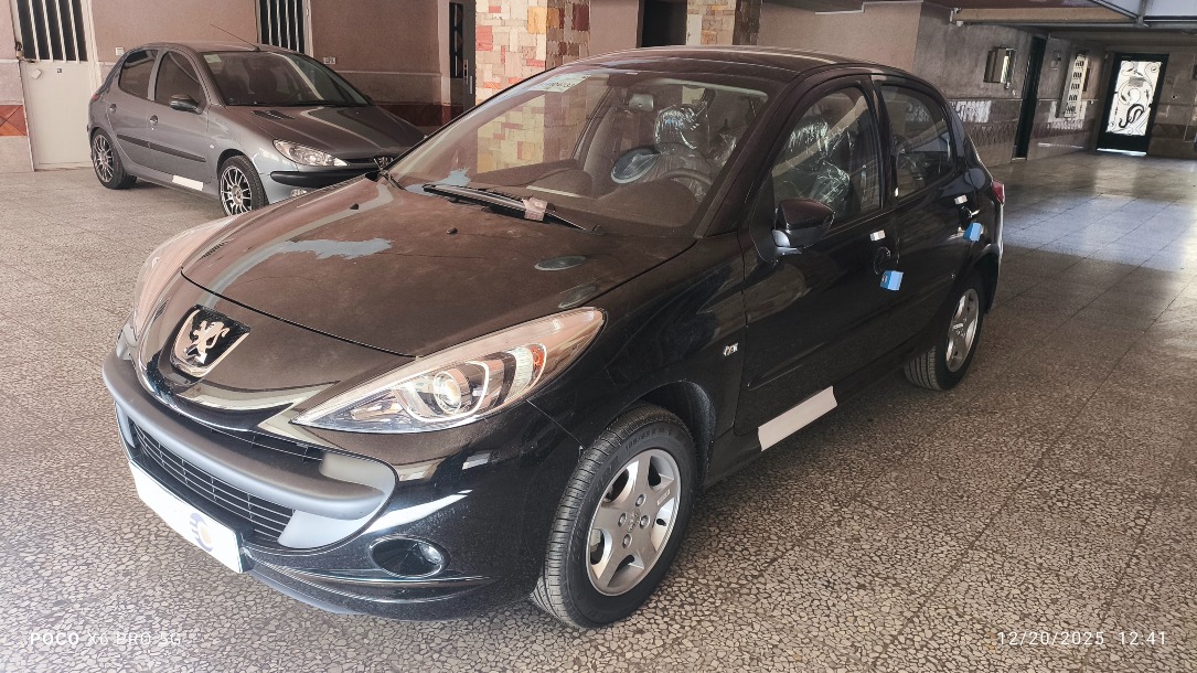 پژو 207  مدل 1404