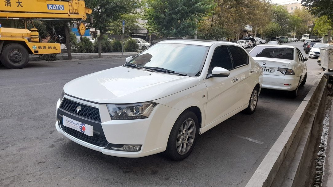 ایران خودرو دنا پلاس ۱۴۰۱