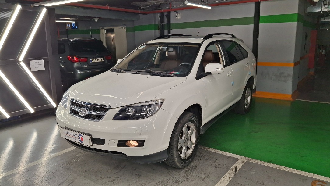 بی وای دی S6 اتوماتیک