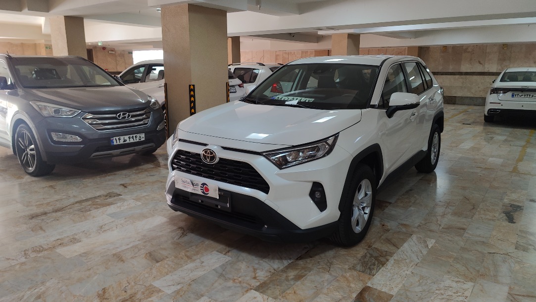 toyota-rav4-image