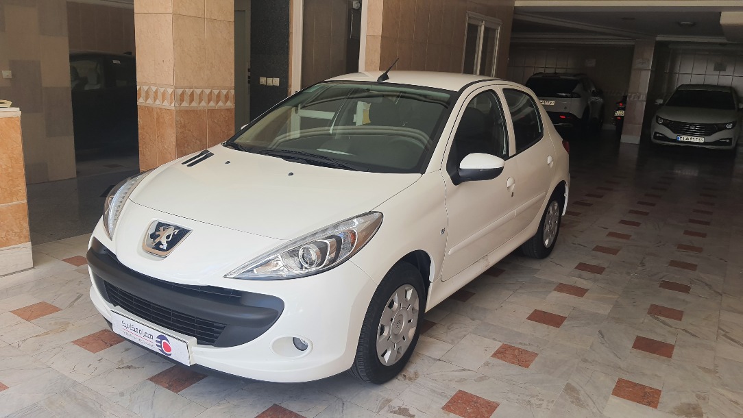 irankhodro-peugeot207-image